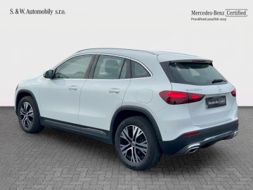 Mercedes-Benz GLA 200 d 4MATIC (foto 6)