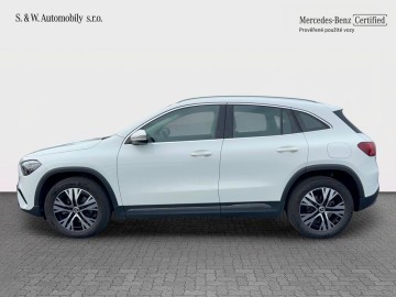 Mercedes-Benz GLA 200 d 4MATIC (foto 7)