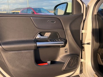 Mercedes-Benz B 200 B 200 (foto 21)