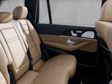 Mercedes-Benz GLS 350 d 4MATIC AMG Style Edition (foto 7)