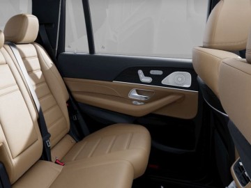 Mercedes-Benz GLS 350 d 4MATIC AMG Style Edition (foto 7)