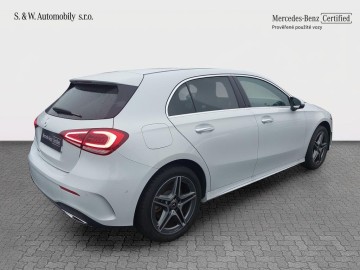 Mercedes-Benz A 250e (foto 4)