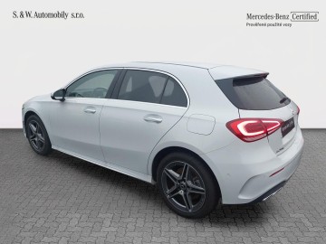 Mercedes-Benz A 250e (foto 6)