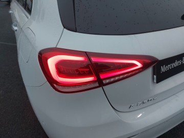 Mercedes-Benz A 250e (foto 12)