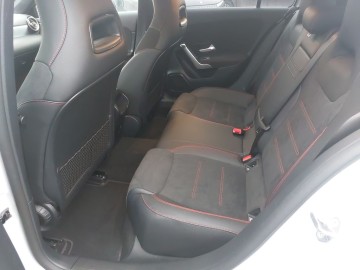 Mercedes-Benz A 250e (foto 13)