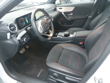 Mercedes-Benz A 250e (foto 14)