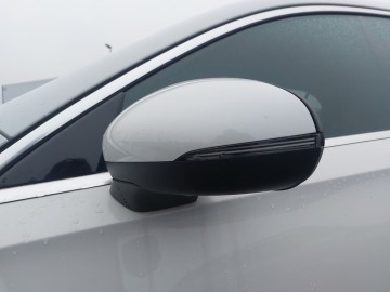 Mercedes-Benz A 250e (foto 22)