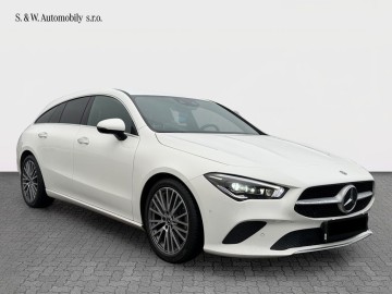 Mercedes-Benz CLA 200 Shooting Brake (foto 2)