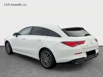 Mercedes-Benz CLA 200 Shooting Brake (foto 6)