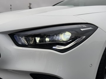 Mercedes-Benz CLA 200 Shooting Brake (foto 8)