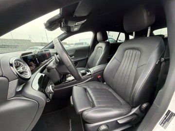 Mercedes-Benz CLA 200 Shooting Brake (foto 26)