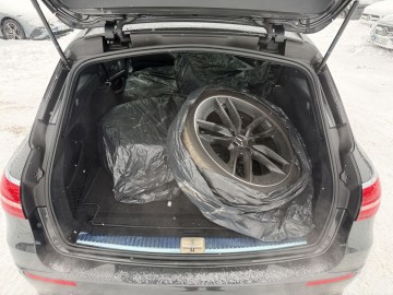 Mercedes-Benz E 53 AMG 4Matic+ kombi (foto 10)