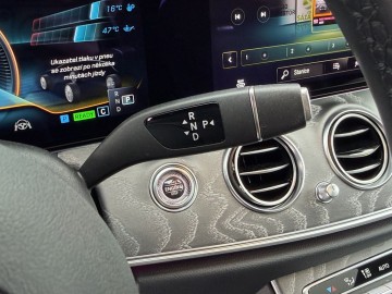 Mercedes-Benz E 53 AMG 4Matic+ kombi (foto 17)