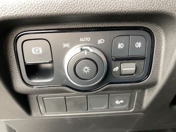 Mercedes-Benz EQT 200 S FWD (foto 20)