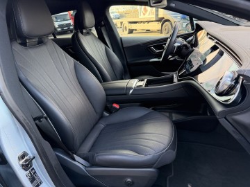 Mercedes-Benz EQE EQE 500 4MATIC (foto 9)