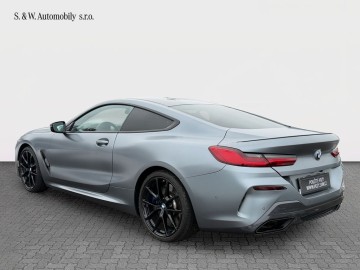 BMW M850i xDrive (foto 6)
