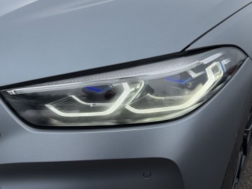 BMW M850i xDrive (foto 8)