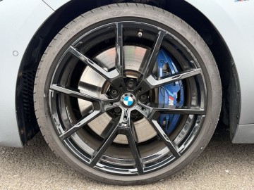 BMW M850i xDrive (foto 25)