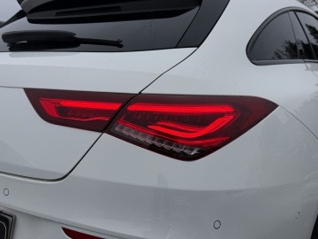 Mercedes-Benz CLA 45 AMG Shooting Brake CLA 45 AMG Shooting Brake (foto 12)