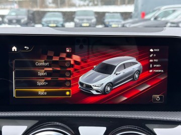 Mercedes-Benz CLA 45 AMG Shooting Brake CLA 45 AMG Shooting Brake (foto 31)