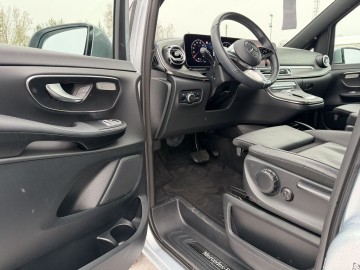 Mercedes-Benz Třída V 300d AVG L 4M (foto 21)