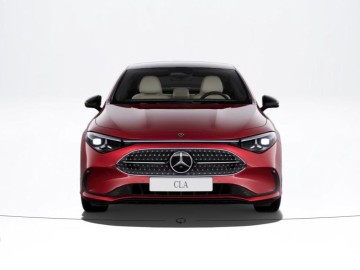 Mercedes-Benz CLA 200 (foto 1)