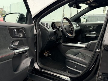 Mercedes-Benz GLA 200 d 4MATIC (foto 21)