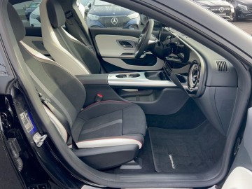 Mercedes-Benz CLA 250+ s technologií EQ (foto 8)