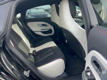 Mercedes-Benz CLA 250+ s technologií EQ (foto 10)