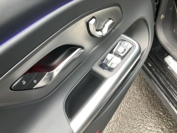 Mercedes-Benz CLA 250+ s technologií EQ (foto 23)
