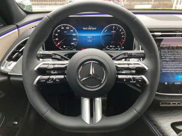 Mercedes-Benz E 300 de 4MATIC (foto 17)