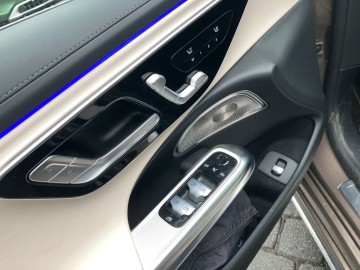 Mercedes-Benz E 300 de 4MATIC (foto 23)