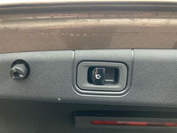 Mercedes-Benz E 300 de 4MATIC (foto 26)