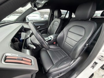 Mercedes-Benz EQC 400 4MATIC (foto 26)