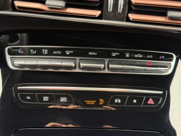 Mercedes-Benz EQC 400 4MATIC (foto 30)