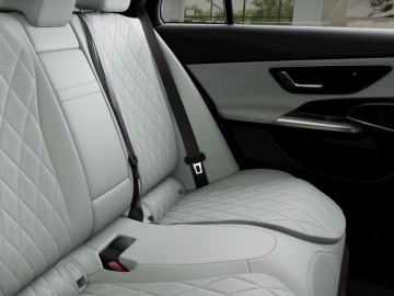 Mercedes-Benz E 450 d 4MATIC All-Terrain Edition 140 Years (foto 7)