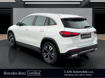 Mercedes-Benz GLA 180 d  (foto 6)