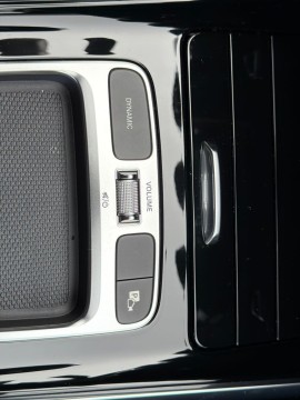 Mercedes-Benz GLA 180 d  (foto 28)