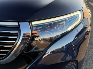 Mercedes-Benz EQC 400 4MATIC (foto 8)