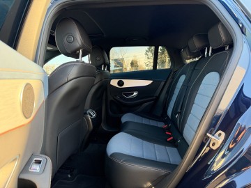 Mercedes-Benz EQC 400 4MATIC (foto 16)