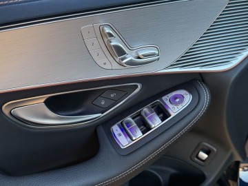 Mercedes-Benz EQC 400 4MATIC (foto 25)