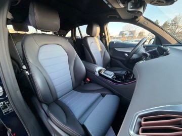 Mercedes-Benz EQC 400 4MATIC (foto 26)