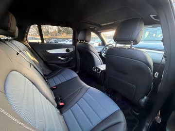 Mercedes-Benz EQC 400 4MATIC (foto 27)