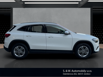 Mercedes-Benz GLA 220 GLA 220 4MATIC (foto 3)