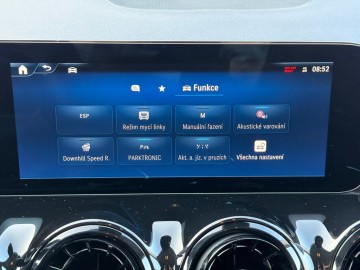 Mercedes-Benz GLA 220 GLA 220 4MATIC (foto 18)