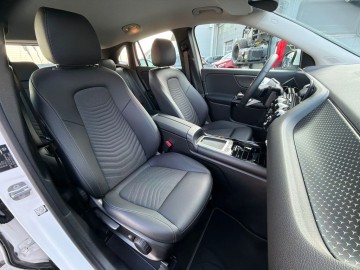 Mercedes-Benz GLA 220 GLA 220 4MATIC (foto 31)