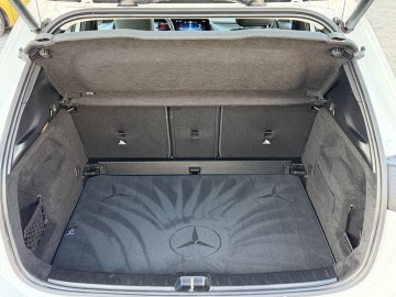 Mercedes-Benz GLA 220 GLA 220 4MATIC (foto 32)