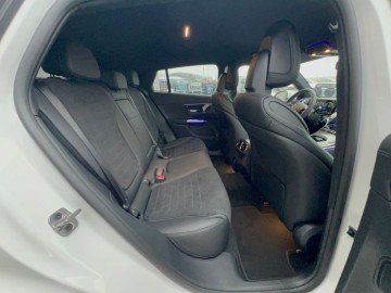 Mercedes-Benz GLC 300 de 4MATIC kupé (foto 10)