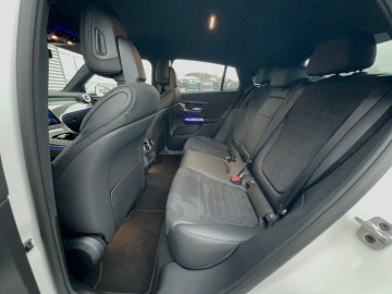 Mercedes-Benz GLC 300 de 4MATIC kupé (foto 13)