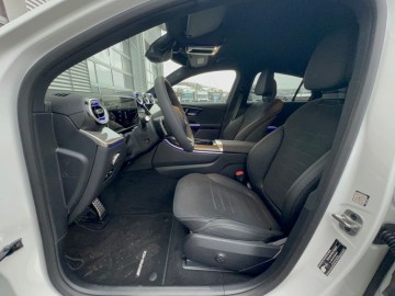 Mercedes-Benz GLC 300 de 4MATIC kupé (foto 14)